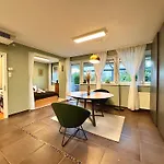Private Rooftop Terrace - Sunny Retreat *