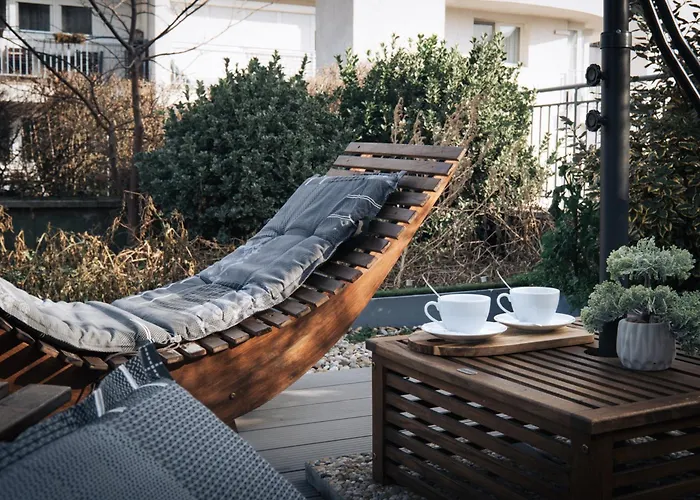 Private Rooftop Terrace - Sunny Retreat * Budapest