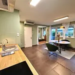 Апартаменты Private Rooftop Terrace - Sunny Retreat Будапешт