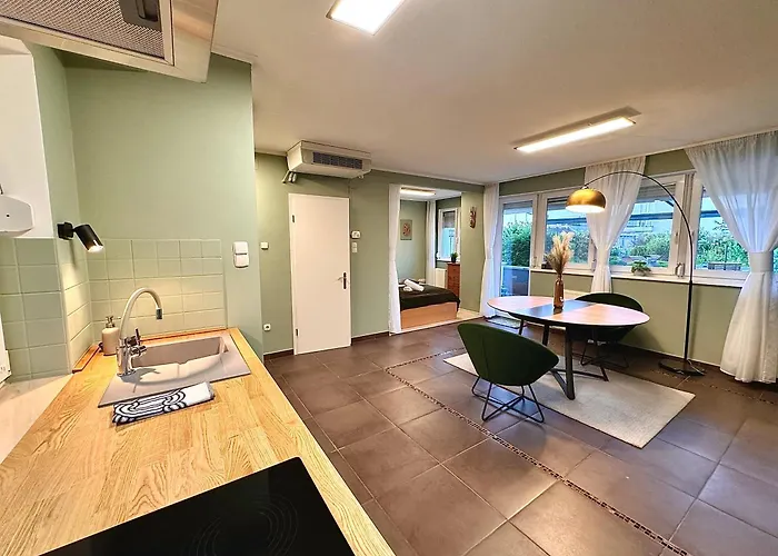 Appartement Private Rooftop Terrace - Sunny Retreat Boedapest